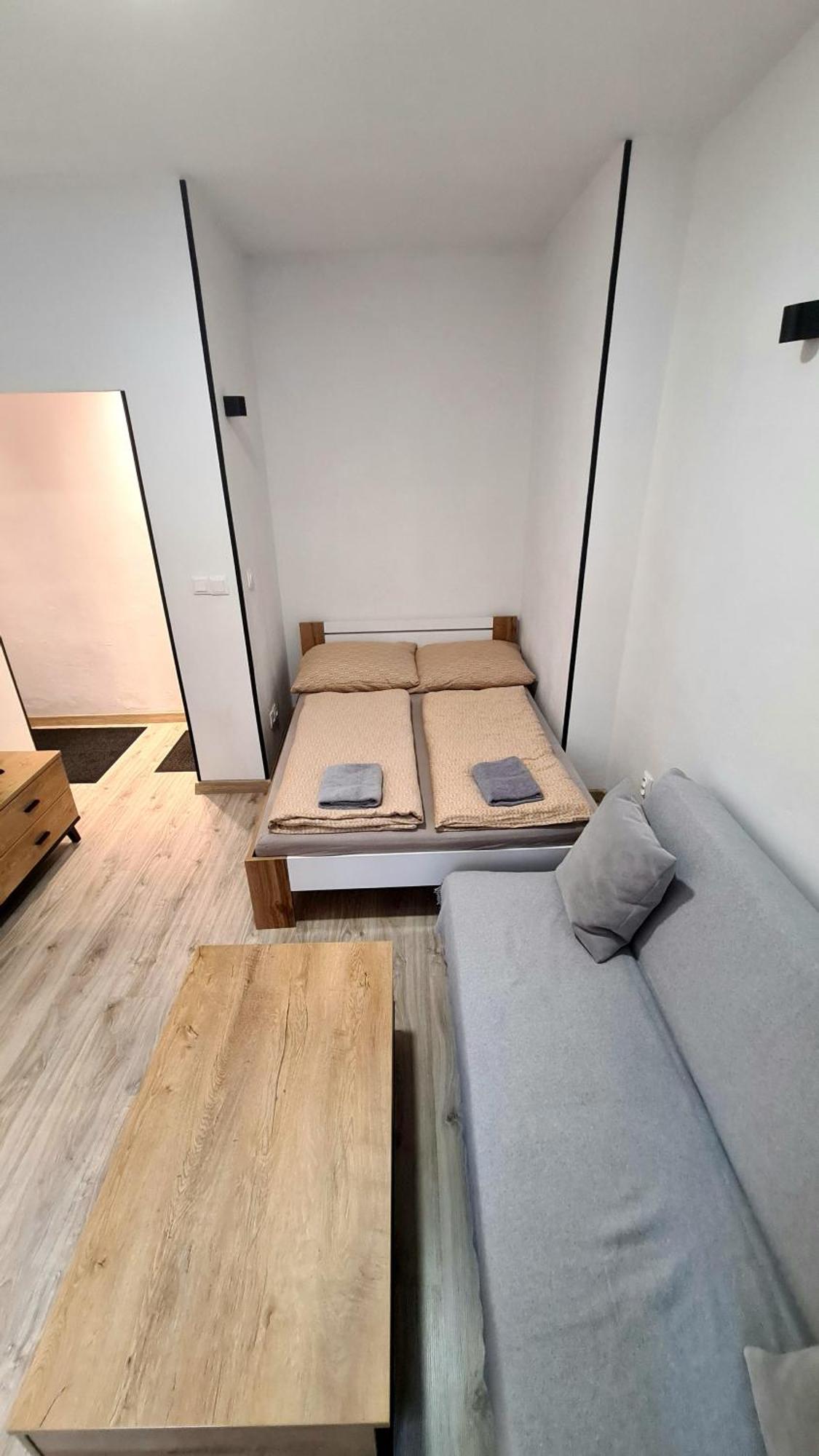 Apartman Bb-Centrum2 Banska Bystrica Bagian luar foto
