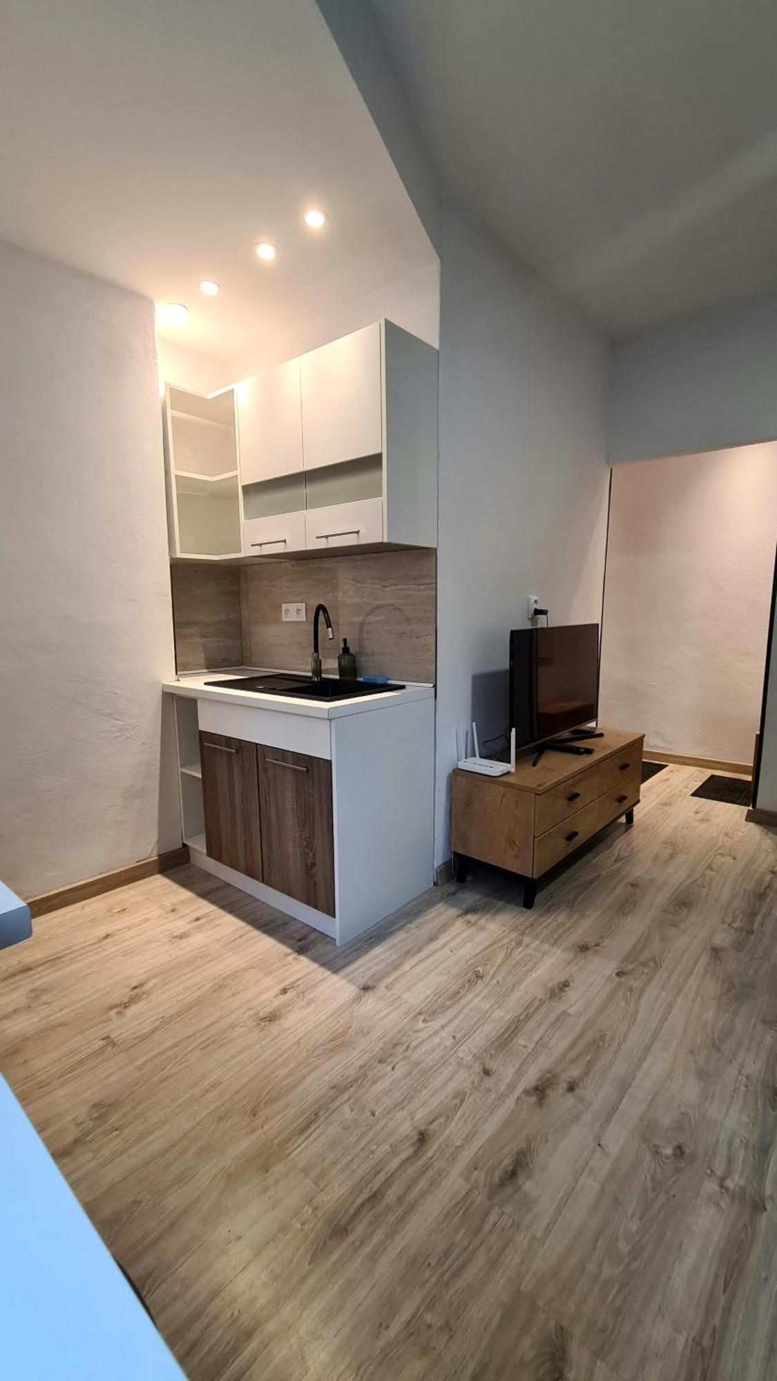 Apartman Bb-Centrum2 Banska Bystrica Bagian luar foto