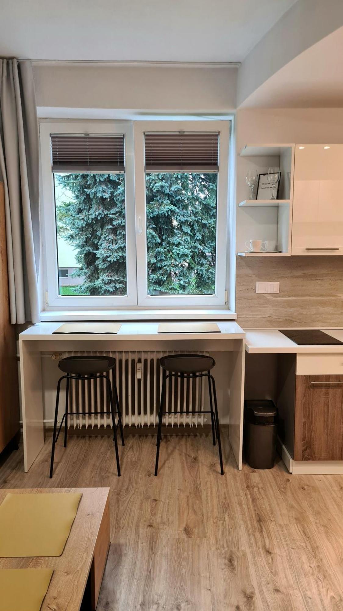 Apartman Bb-Centrum2 Banska Bystrica Bagian luar foto